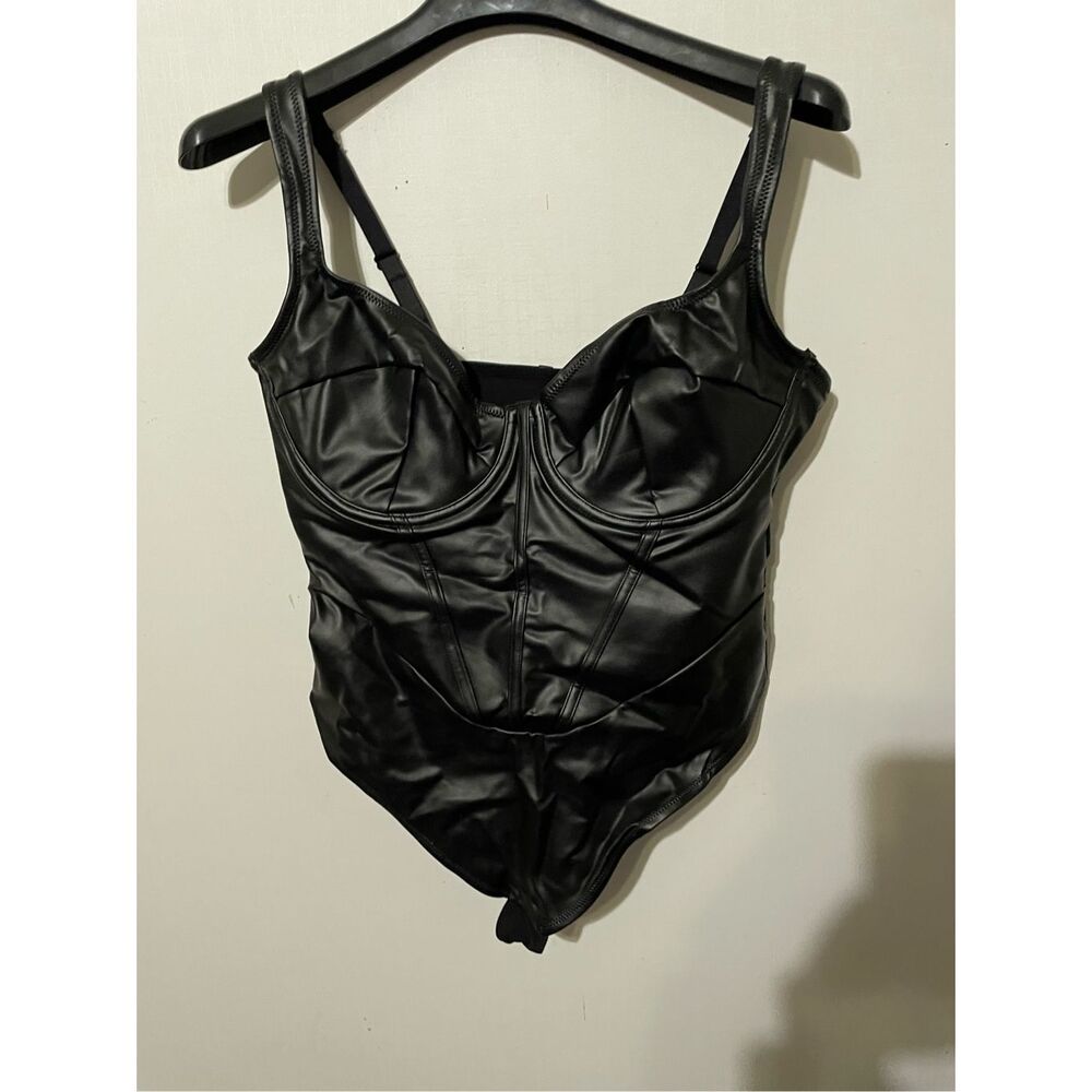 Brand New Popilush Women’s XXL 2XL Black Faux Leather Bodysuit Shapewear